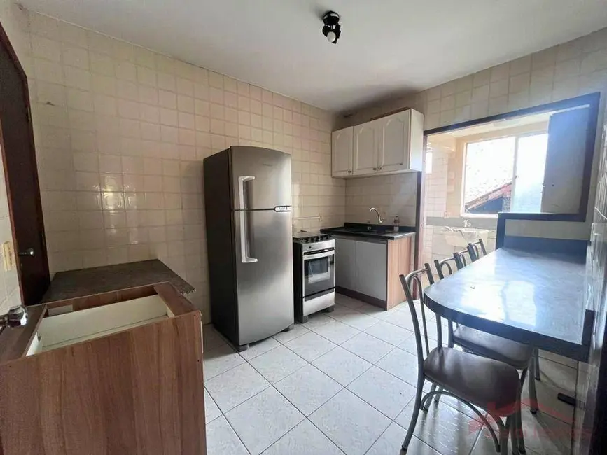 Foto 6 de Apartamento com 3 quartos para alugar, 107m2 em Anita Garibaldi, Joinville - SC