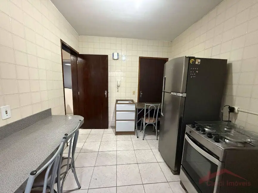 Foto 7 de Apartamento com 3 quartos para alugar, 107m2 em Anita Garibaldi, Joinville - SC
