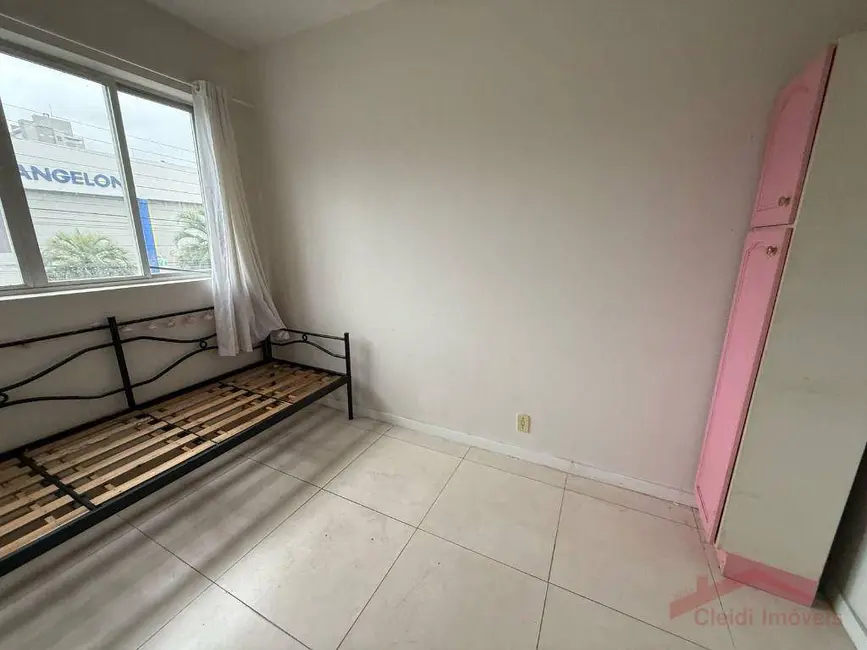 Foto 9 de Apartamento com 3 quartos para alugar, 107m2 em Anita Garibaldi, Joinville - SC