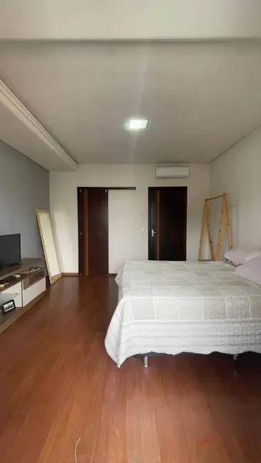 Foto 8 de Casa com 2 quartos à venda, 234m2 em Adhemar Garcia, Joinville - SC