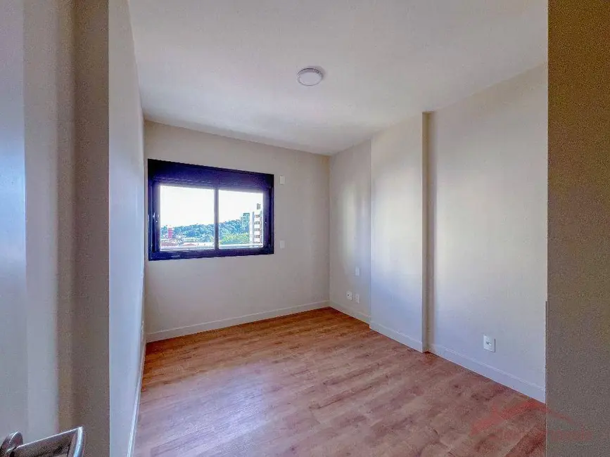 Foto 9 de Apartamento com 1 quarto à venda, 60m2 em Centro, Joinville - SC