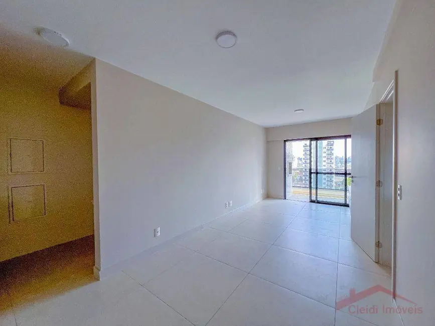 Foto 4 de Apartamento com 1 quarto à venda, 60m2 em Centro, Joinville - SC