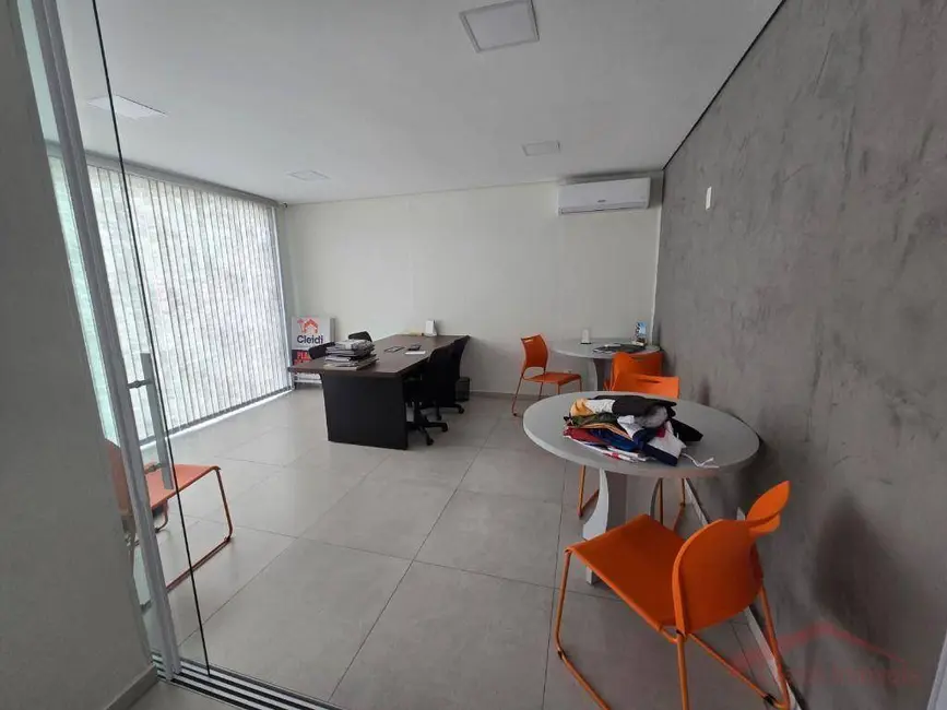 Loja para alugar, 50m2 em Balneario Picarras - SC - imagem 6 Foto 6 de Loja para alugar, 50m2 em Balneario Picarras - SC