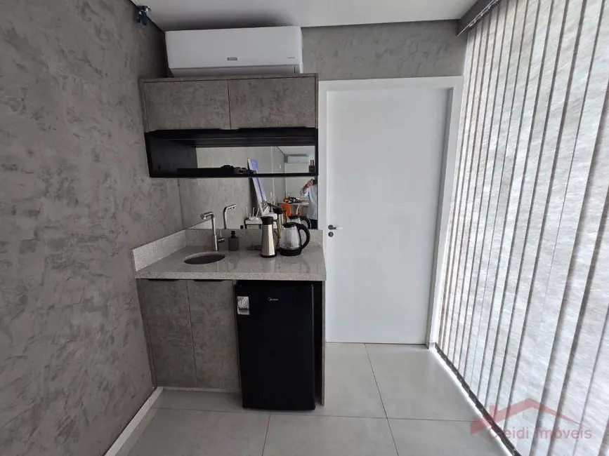 Loja para alugar, 50m2 em Balneario Picarras - SC - imagem 4 Foto 4 de Loja para alugar, 50m2 em Balneario Picarras - SC