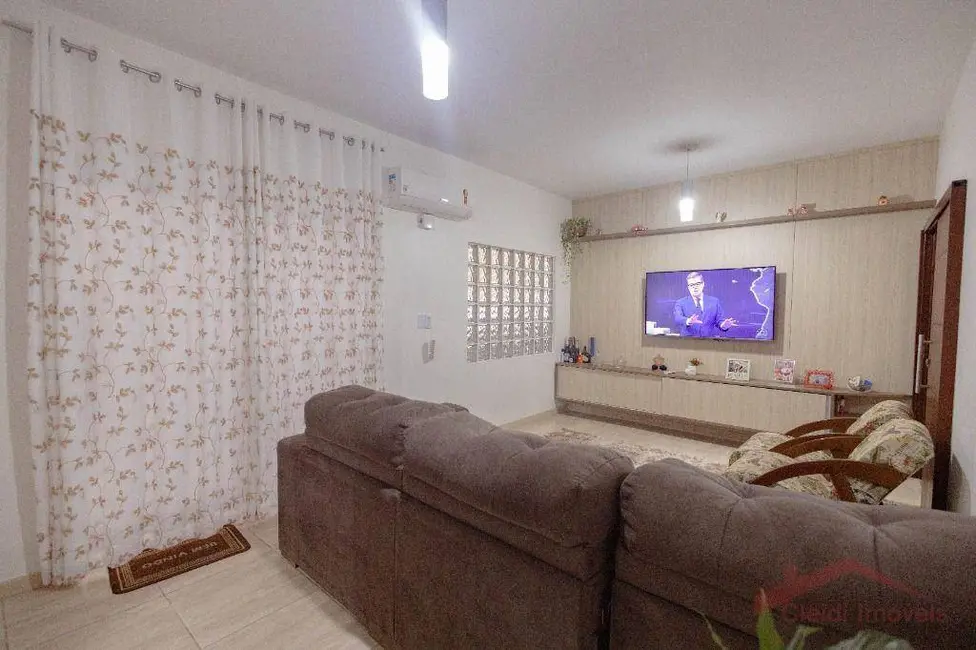 Foto 4 de Casa com 3 quartos à venda, 360m2 em Nova Brasília, Joinville - SC