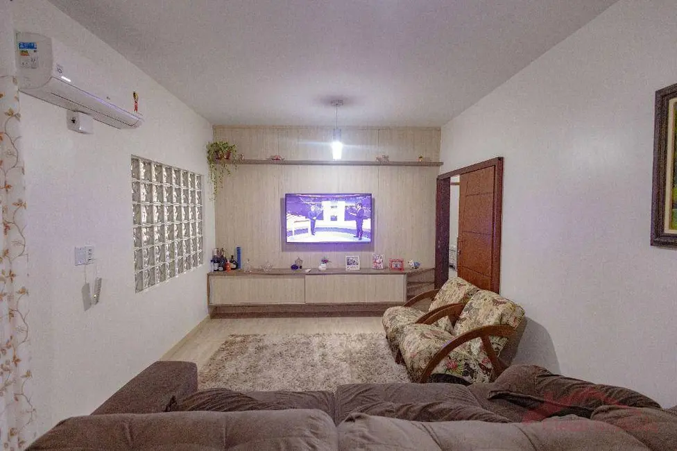 Foto 5 de Casa com 3 quartos à venda, 360m2 em Nova Brasília, Joinville - SC