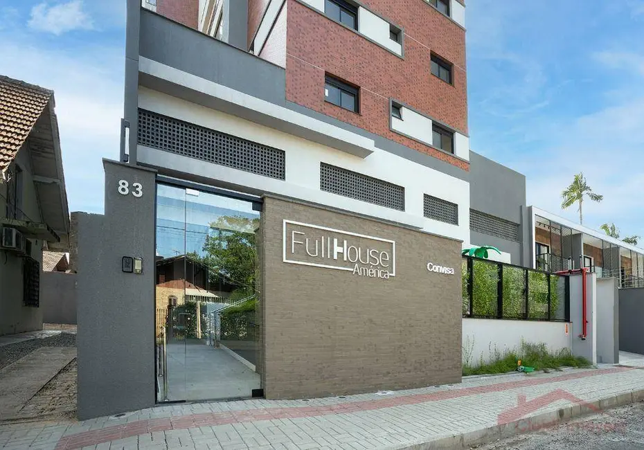 Foto 1 de Apartamento com 3 quartos à venda, 207m2 em América, Joinville - SC
