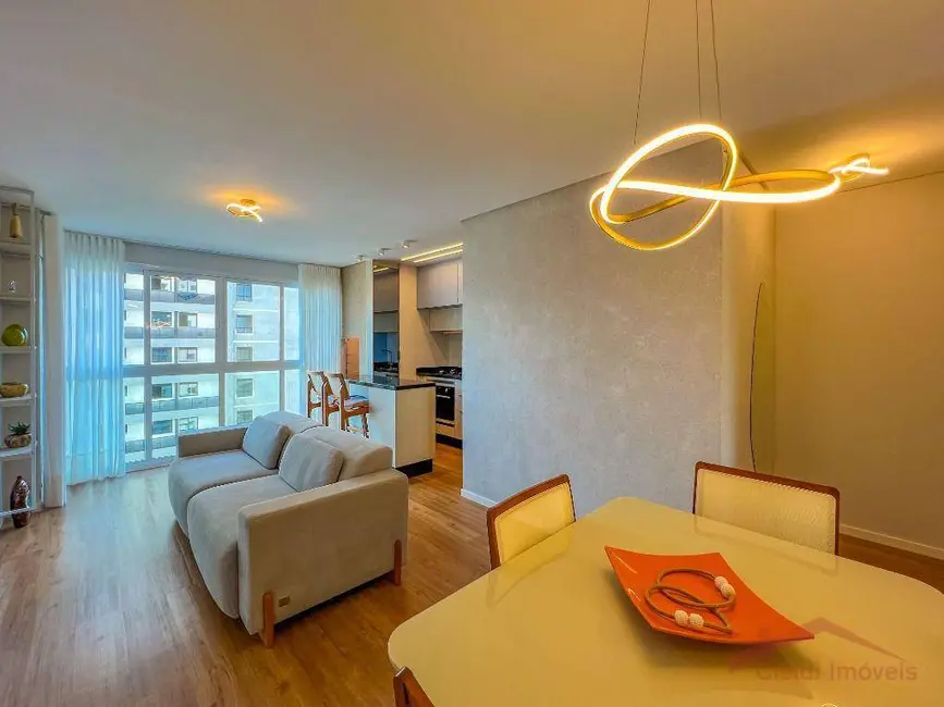 Foto 1 de Apartamento com 2 quartos à venda, 82m2 em Centro, Joinville - SC