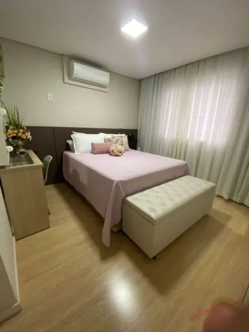 Foto 6 de Apartamento com 1 quarto à venda, 83m2 em Saguaçu, Joinville - SC