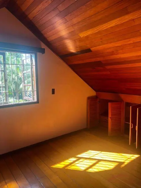 Foto 22 de Casa para alugar, 636m2 em América, Joinville - SC