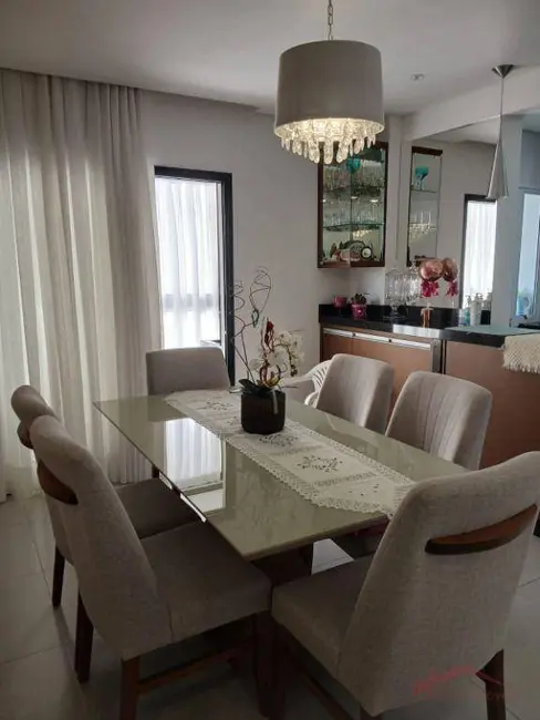 Foto 2 de Apartamento com 2 quartos à venda, 109m2 em Santo Antônio, Joinville - SC