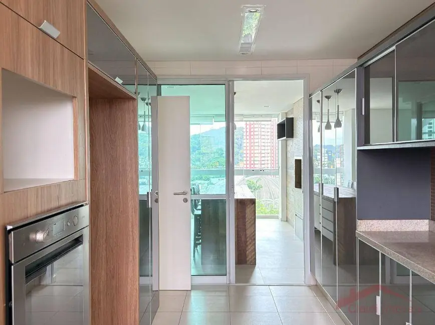 Foto 5 de Apartamento com 4 quartos à venda, 341m2 em Anita Garibaldi, Joinville - SC
