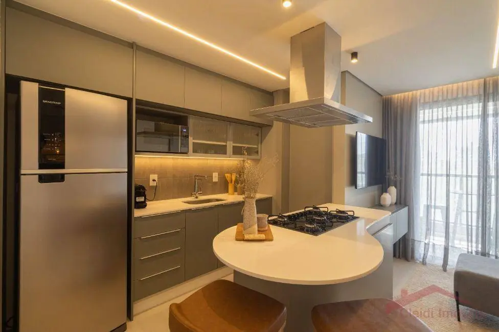 Foto 2 de Apartamento com 2 quartos à venda, 67m2 em Santo Antônio, Joinville - SC