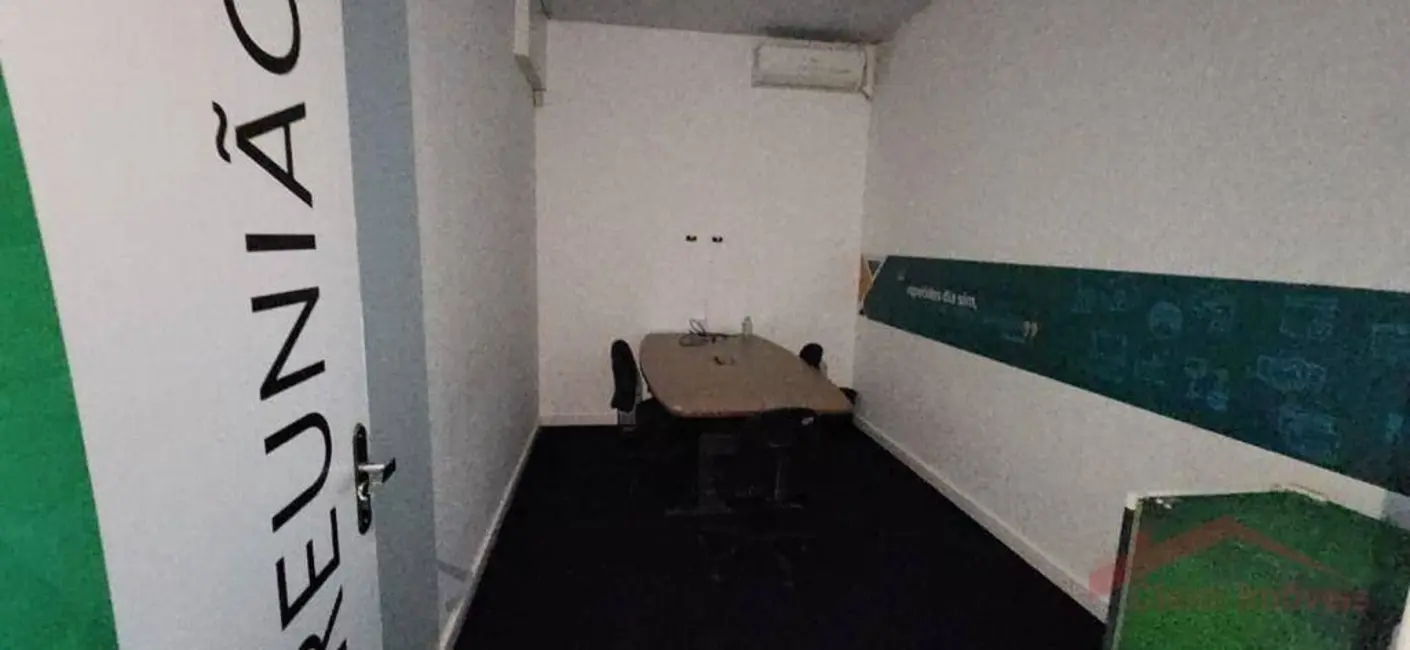 Sala Comercial para alugar, 260m2 em Iririú, Joinville - SC - imagem 4 Foto 4 de Sala Comercial para alugar, 260m2 em Iririú, Joinville - SC