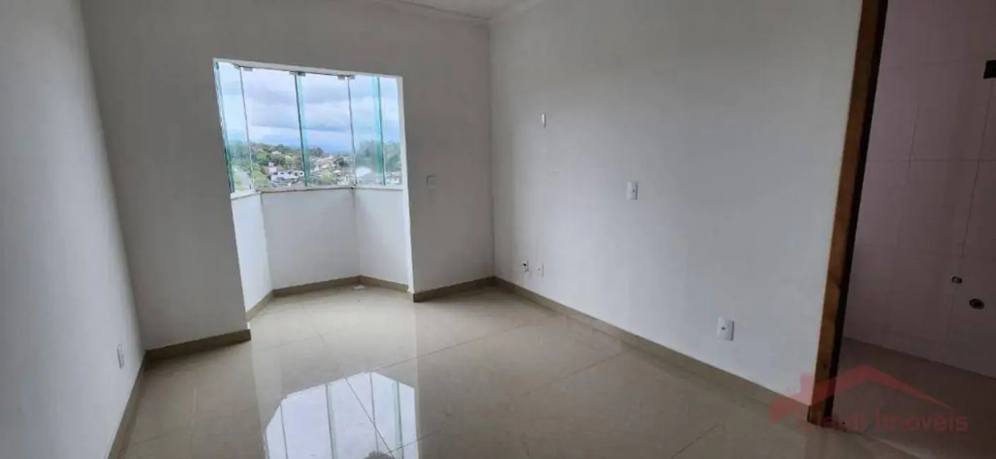Foto 5 de Apartamento com 3 quartos para alugar, 171m2 em Santa Catarina, Joinville - SC
