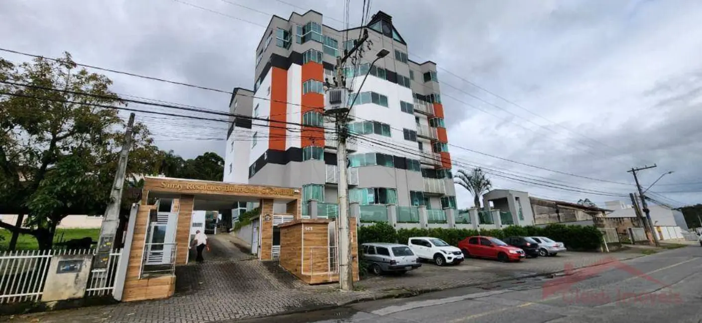 Foto 1 de Apartamento com 3 quartos para alugar, 171m2 em Santa Catarina, Joinville - SC