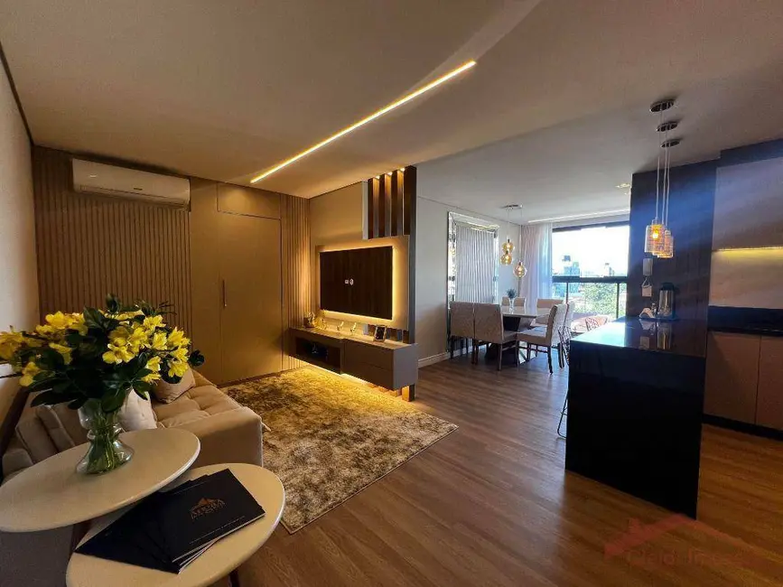 Foto 1 de Apartamento com 2 quartos à venda, 77m2 em Anita Garibaldi, Joinville - SC