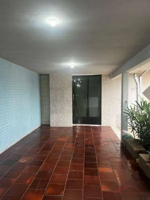 Foto 4 de Casa com 6 quartos à venda, 420m2 em Petrópolis, Joinville - SC