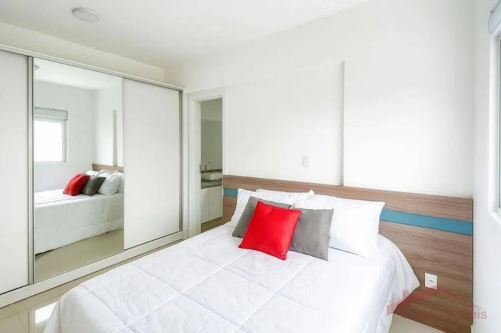 Foto 2 de Apartamento com 1 quarto à venda, 57m2 em Costa e Silva, Joinville - SC