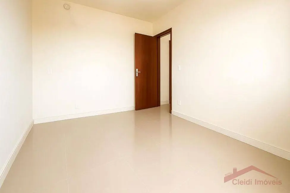 Foto 8 de Apartamento com 3 quartos à venda, 108m2 em Boa Vista, Joinville - SC