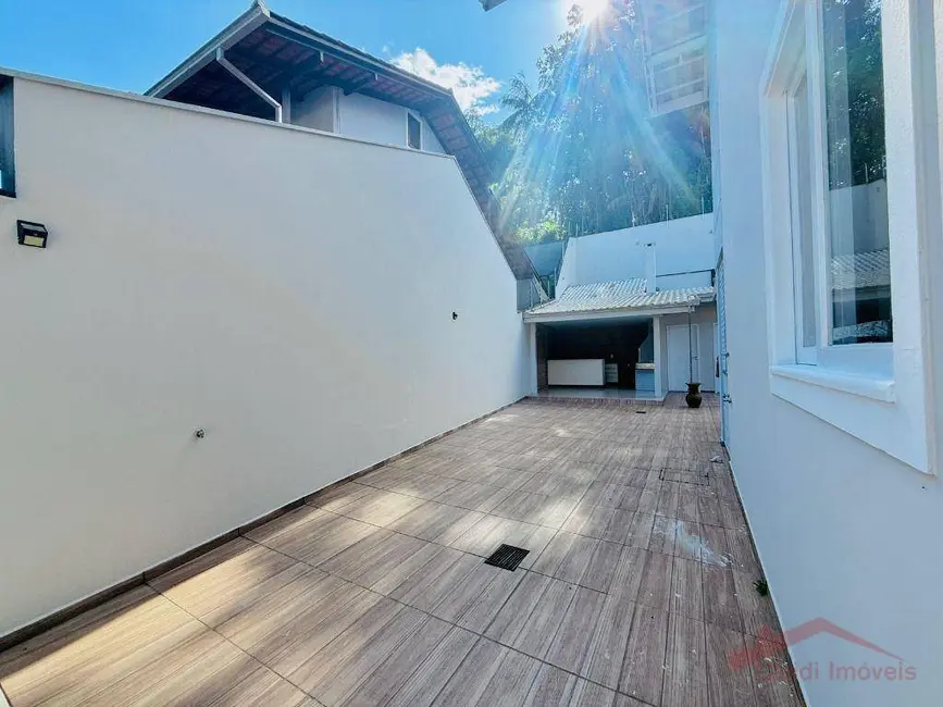 Foto 6 de Casa com 4 quartos à venda, 392m2 em América, Joinville - SC