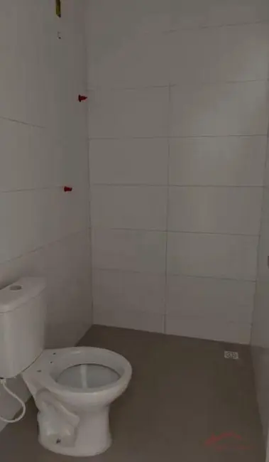 Casa com 2 quartos para alugar, 58m2 em Petrópolis, Joinville - SC - imagem 5 Foto 5 de Casa com 2 quartos para alugar, 58m2 em Petrópolis, Joinville - SC