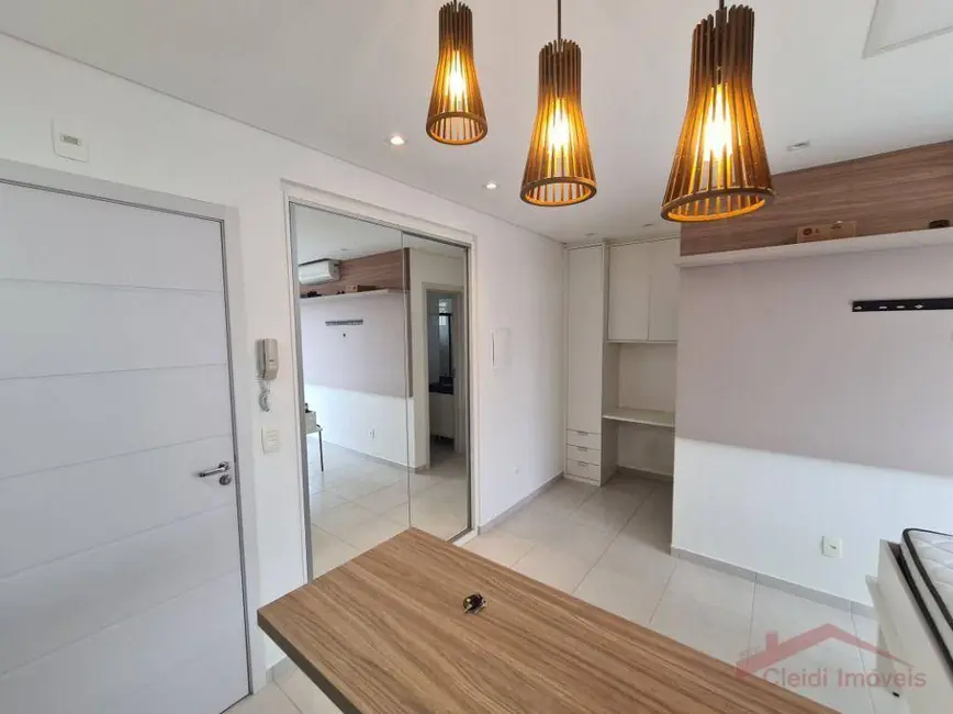 Foto 1 de Apartamento com 1 quarto para alugar, 37m2 em Bucarein, Joinville - SC