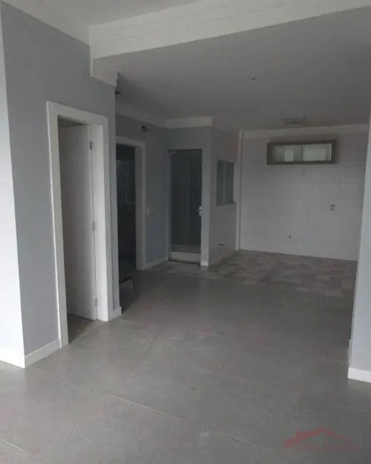 Sobrado com 2 quartos para alugar, 102m2 em Nova Brasília, Joinville - SC - imagem 4 Foto 4 de Sobrado com 2 quartos para alugar, 102m2 em Nova Brasília, Joinville - SC