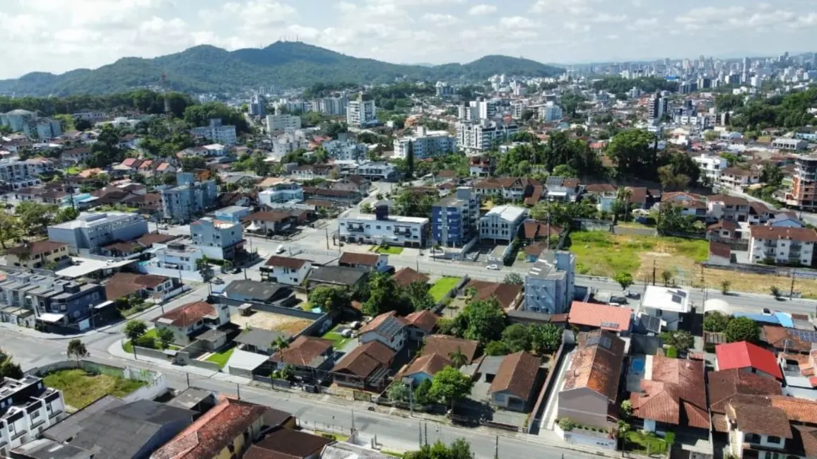Foto 7 de Terreno / Lote à venda, 400m2 em Bom Retiro, Joinville - SC