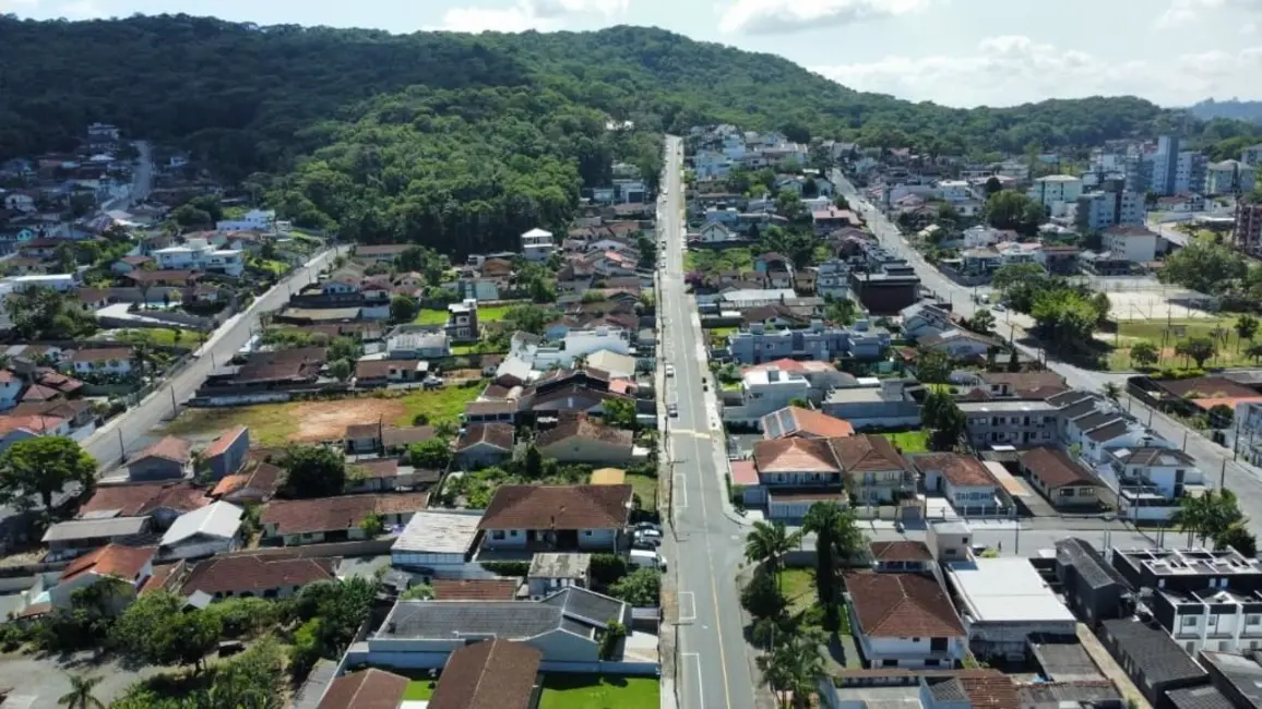 Foto 8 de Terreno / Lote à venda, 400m2 em Bom Retiro, Joinville - SC