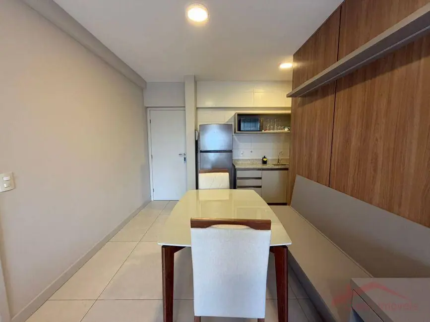 Foto 4 de Apartamento com 1 quarto para alugar, 54m2 em Centro, Joinville - SC