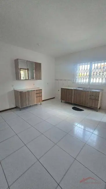 Foto 7 de Apartamento com 2 quartos à venda e para alugar, 80m2 em Iririú, Joinville - SC