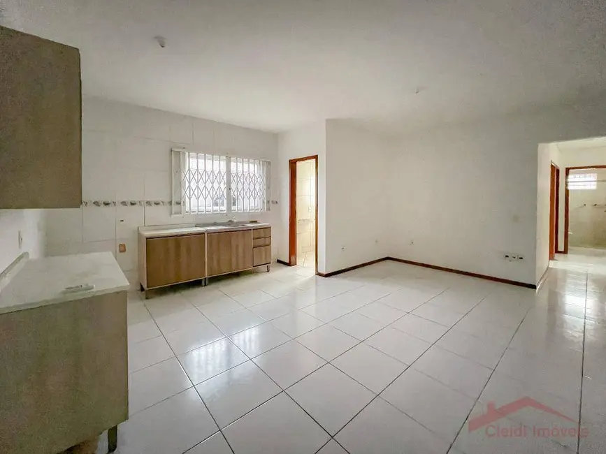Foto 4 de Apartamento com 2 quartos à venda, 80m2 em Iririú, Joinville - SC