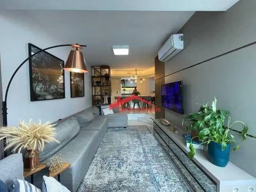 Foto 2 de Apartamento com 3 quartos à venda, 149m2 em Centro, Joinville - SC