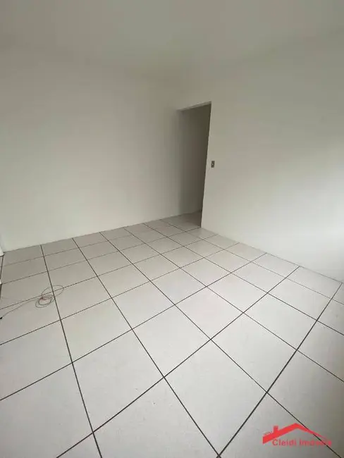 Foto 3 de Apartamento com 1 quarto para alugar, 60m2 em América, Joinville - SC