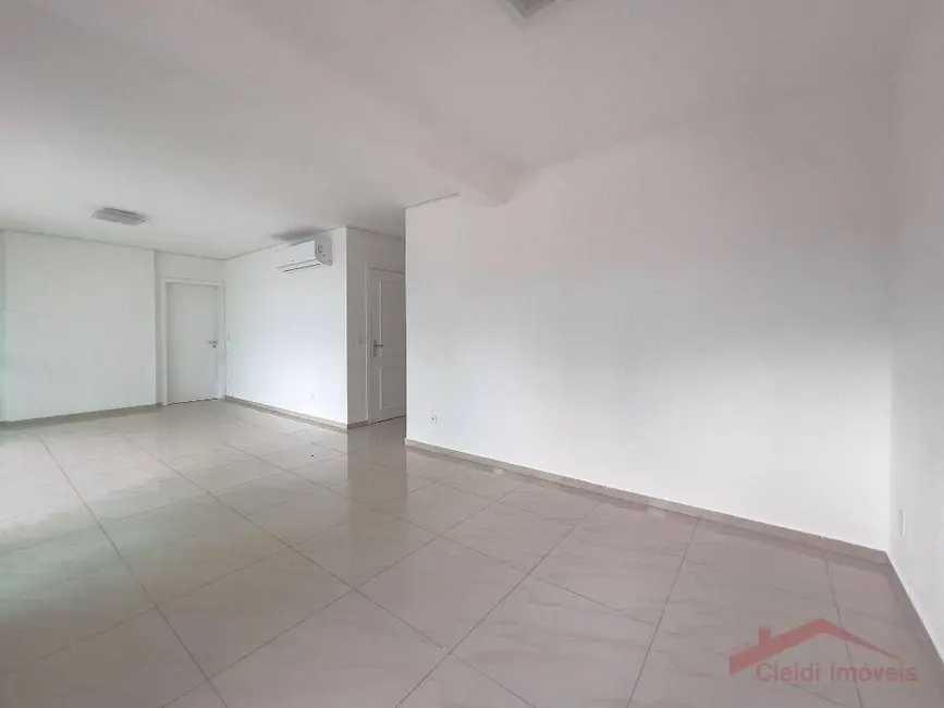 Foto 9 de Apartamento com 3 quartos à venda, 262m2 em Centro, Joinville - SC