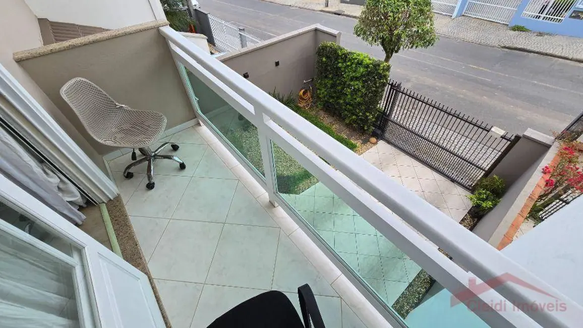 Foto 8 de Casa com 3 quartos à venda, 125m2 em Costa e Silva, Joinville - SC