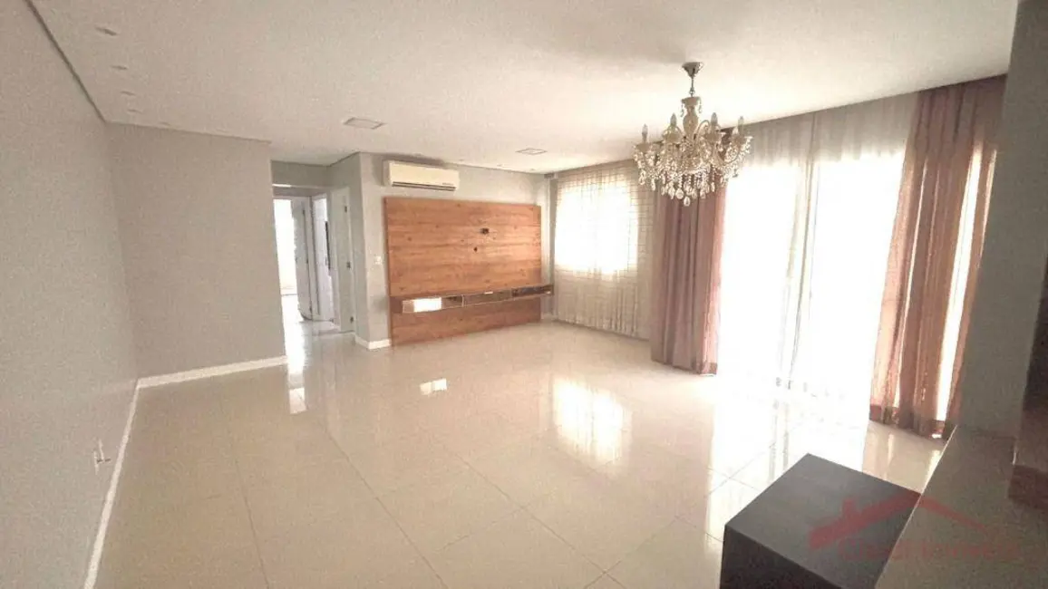 Foto 5 de Apartamento com 2 quartos à venda, 100m2 em Costa e Silva, Joinville - SC