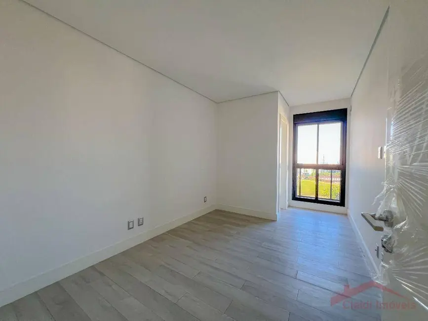 Foto 4 de Apartamento com 2 quartos à venda, 83m2 em Atiradores, Joinville - SC