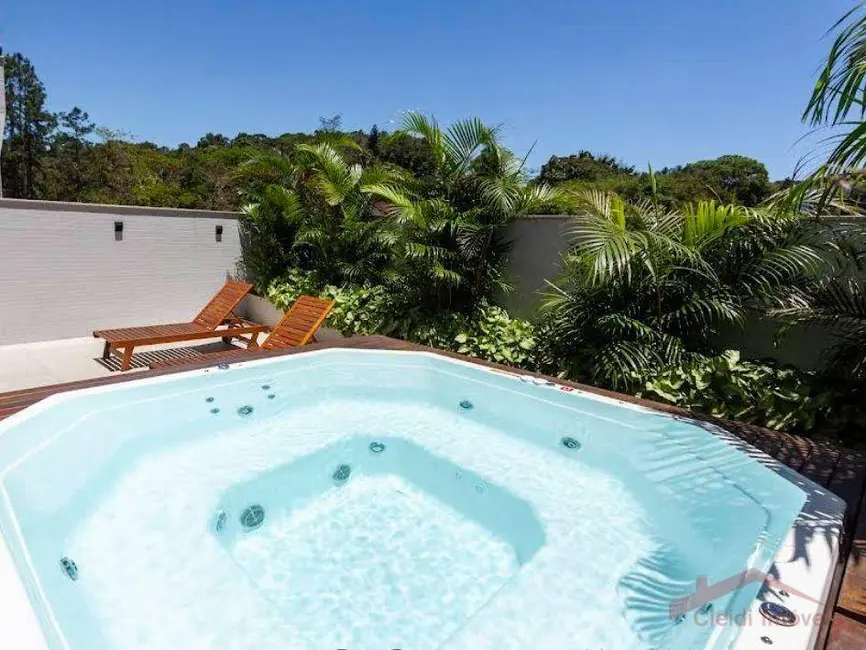 Foto 8 de Apartamento com 2 quartos à venda, 83m2 em Atiradores, Joinville - SC