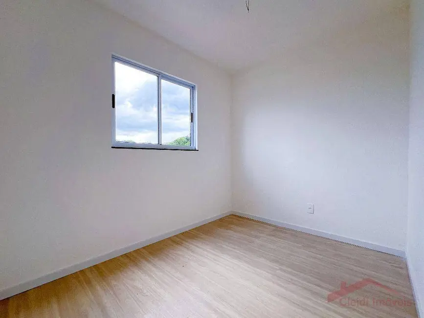 Foto 9 de Apartamento com 2 quartos à venda, 45m2 em Costa e Silva, Joinville - SC