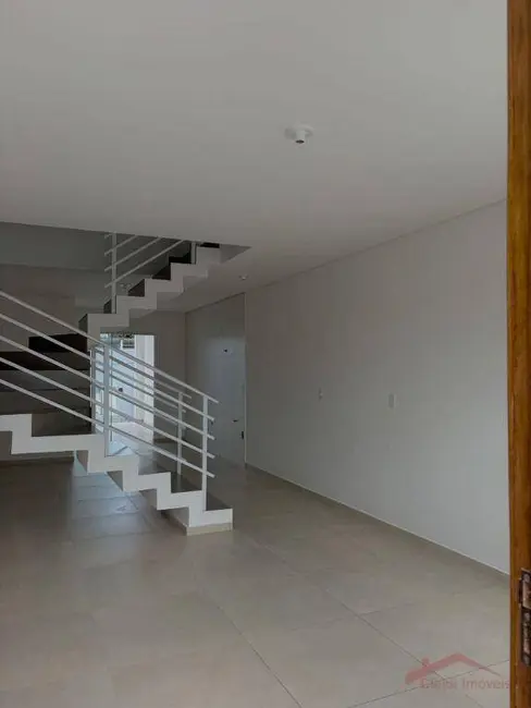 Foto 6 de Sobrado com 3 quartos à venda, 105m2 em Comasa, Joinville - SC