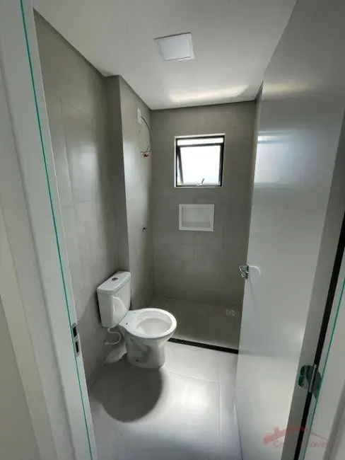 Foto 2 de Apartamento com 1 quarto à venda, 36m2 em Santo Antônio, Joinville - SC