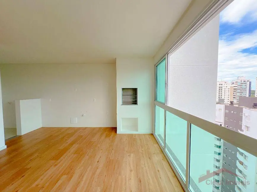 Foto 3 de Apartamento com 2 quartos à venda, 92m2 em Centro, Joinville - SC