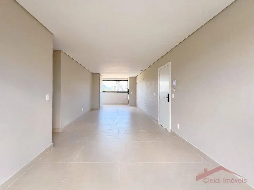 Foto 7 de Apartamento com 3 quartos à venda, 94m2 em Saguaçu, Joinville - SC