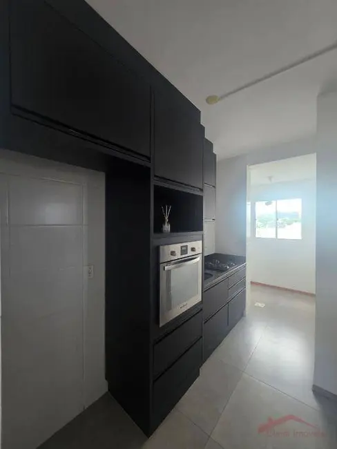 Foto 2 de Apartamento com 2 quartos à venda, 65m2 em Costa e Silva, Joinville - SC