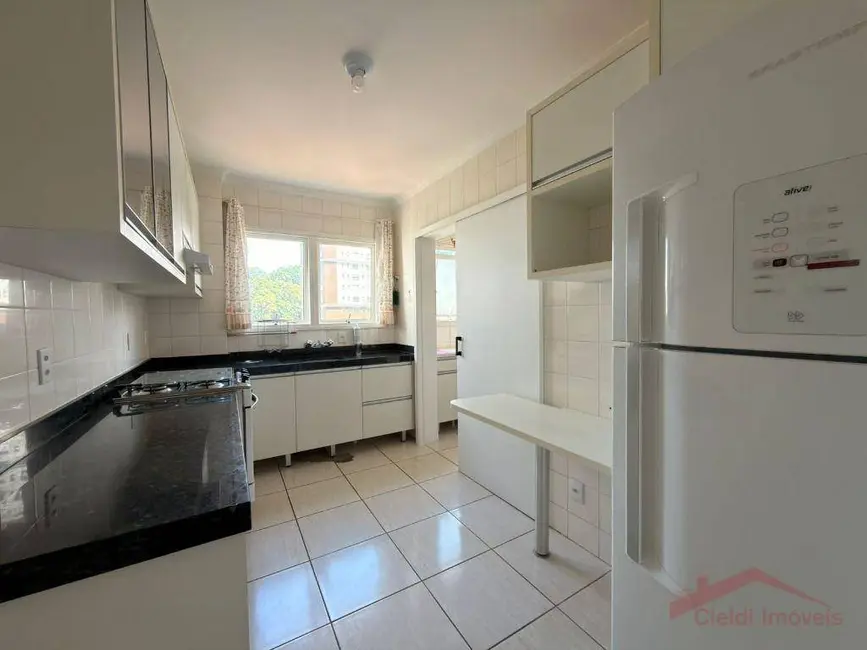 Foto 7 de Apartamento com 3 quartos para alugar, 146m2 em América, Joinville - SC