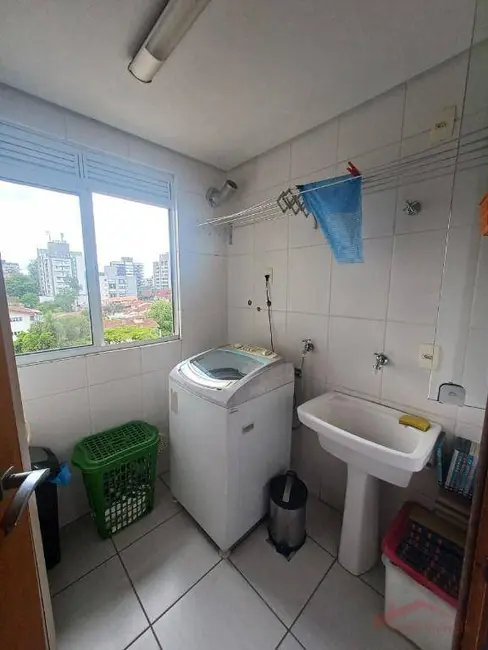 Foto 8 de Apartamento com 3 quartos à venda, 141m2 em Anita Garibaldi, Joinville - SC