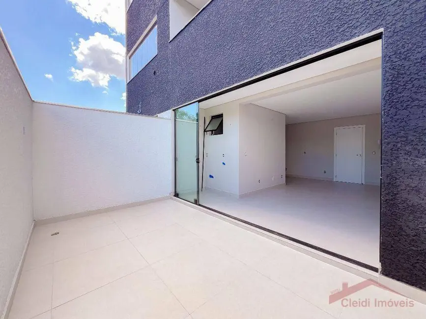 Foto 9 de Apartamento com 1 quarto à venda, 45m2 em Saguaçu, Joinville - SC