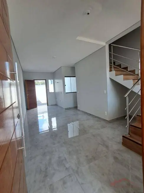Foto 5 de Sobrado com 3 quartos à venda, 110m2 em Bom Retiro, Joinville - SC